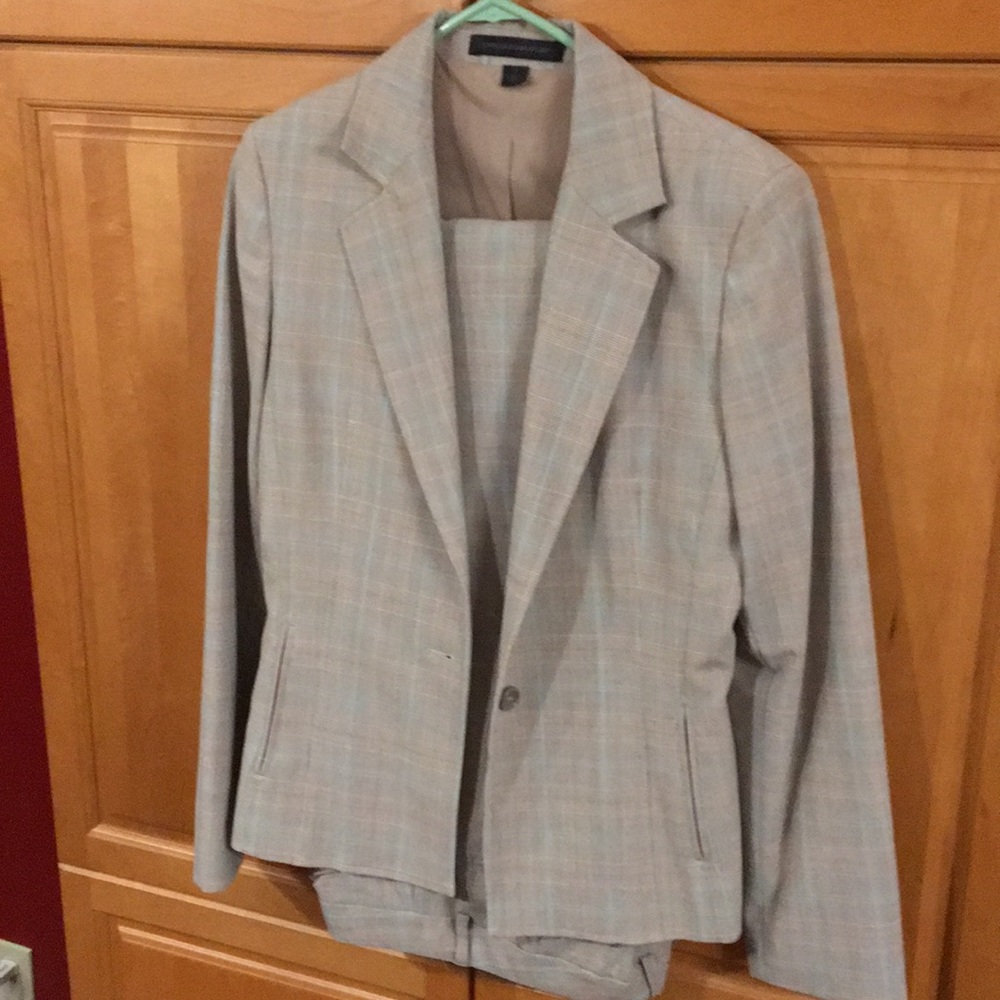 Like new Size 10 Express business suit